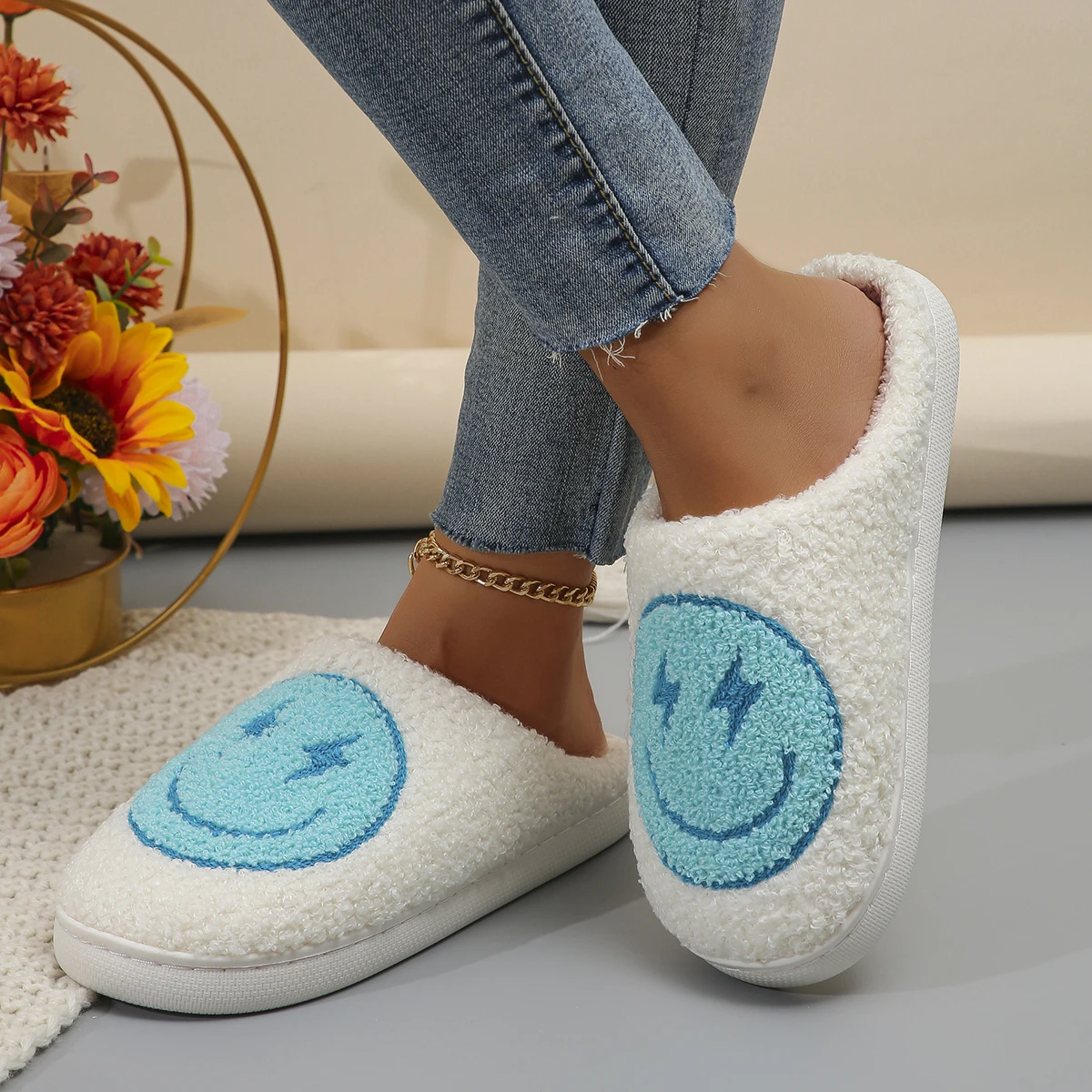 Women's Winter Warm Home Fuzzy Slippers Cute Facial Pattern Plush House Shoes Women Indoor Bedroom Flat Non Slip Cotton Slippers