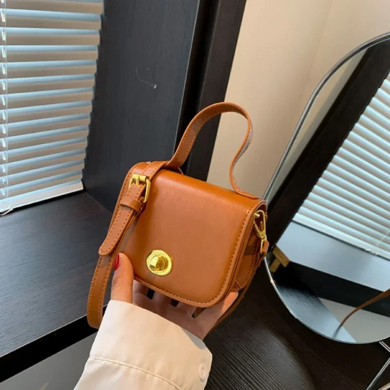 

Popular Women Shoulder Bag Leather Crossbody Bag Luxury Brand Famous Designer Handbag Classic Elegant Messenger Bag Spacious