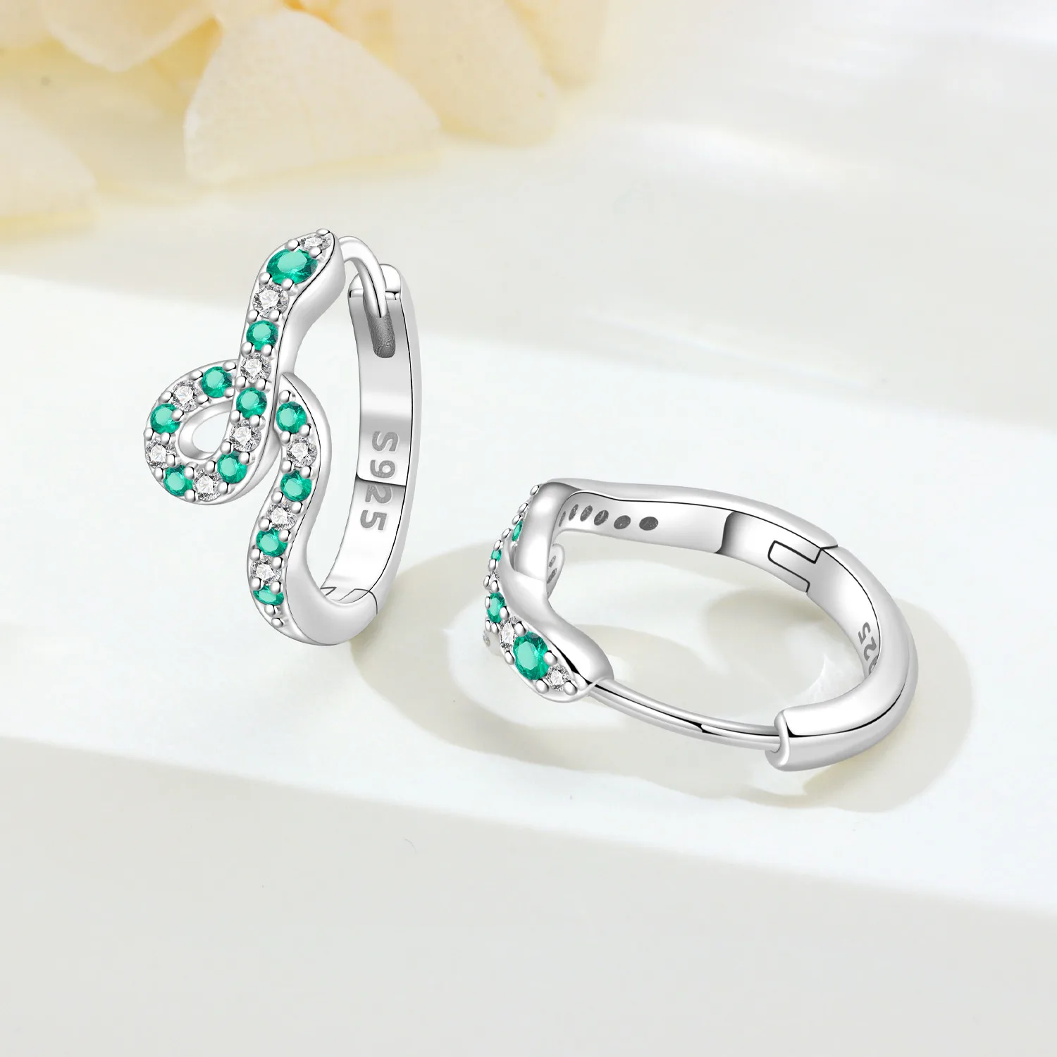 Orstarry S925 Sterling Silber Grüner Zirkon Design Ohrringe Creolen Damenschmuck Original Party Jubiläumsgeschenk