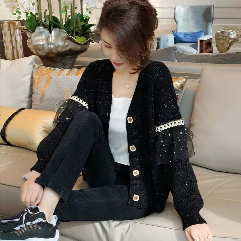 Black Knitted Top for Women V-neck Cardigan Winter Button Ladies Sweaters Crochet Tricot Blouse in Promotion Korean Luxury New