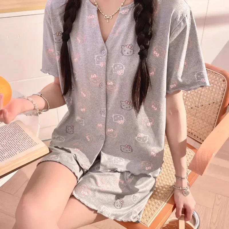 

Summer new gray lapel cardigan cute cartoon Hello Kitty pajamas short sleeves shorts loungewear set