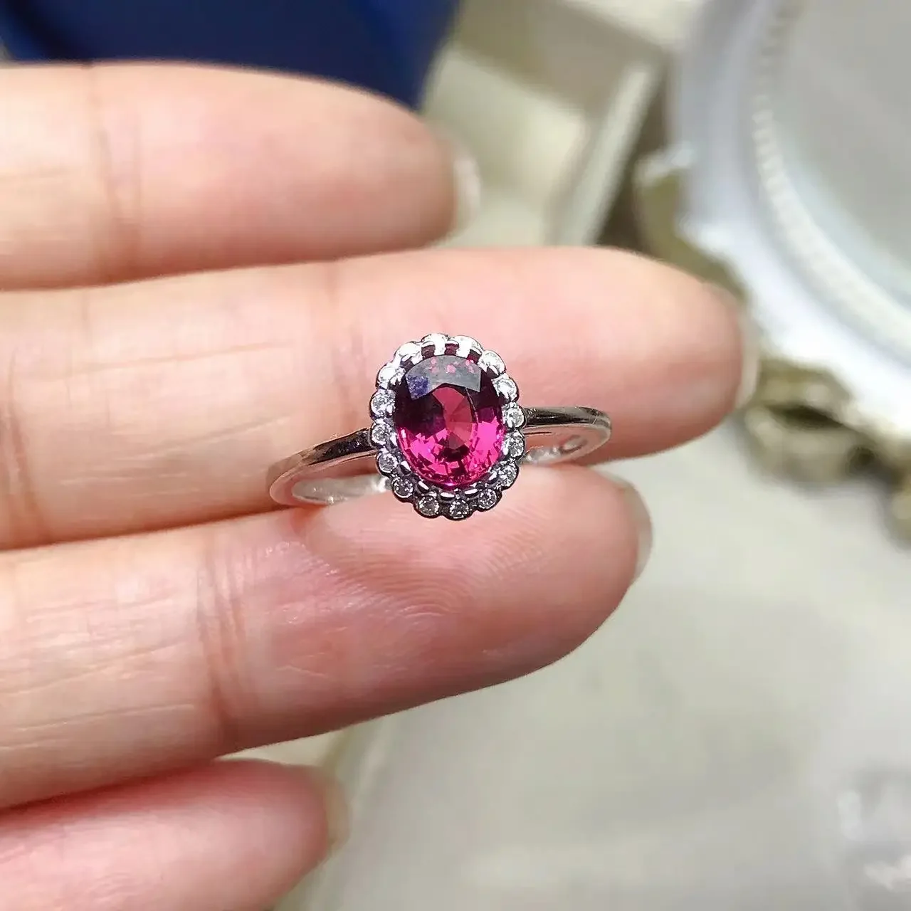 

0,7 карата 100% натуральный пироп гранатовое кольцо для повседневного ношения 5 мм * 7 мм гранат 925 серебряное кольцо твердое серебро 925 пробы ювелирные изделия с гранатом