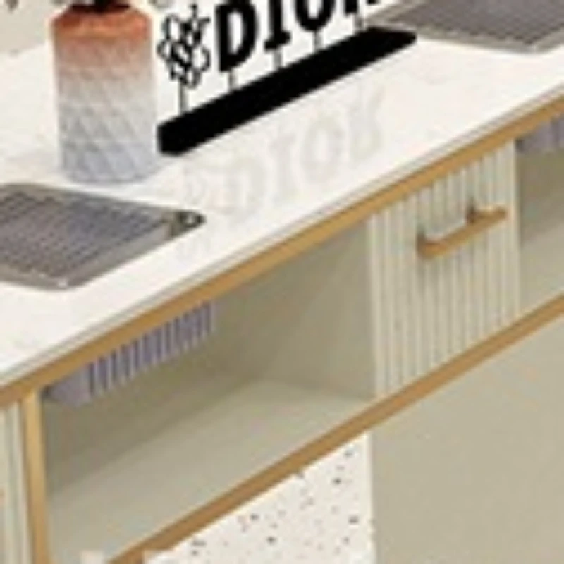 French Design Nail Table Light Luxury Special Popular Manicure Table Modern Accent Cream Salon Furniture Nageltisch XYMJZ