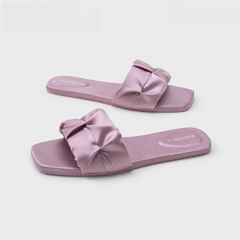 

New Women's Summer Slippers for Indoor and Outdoor Wear Anti - Slip One - strap Hand - folded Satin Fashion Slippers