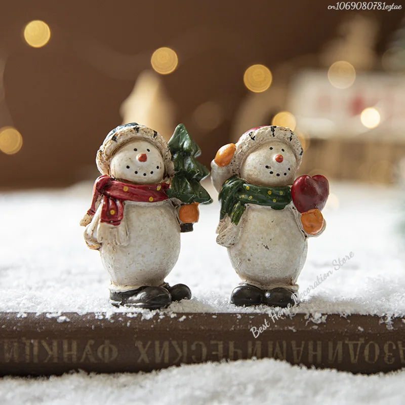 Resin Christmas Snowman Ornament Painted Creative Desktop Ornament Figure Statue Mini Snowman Xmas Decoration - Image 3