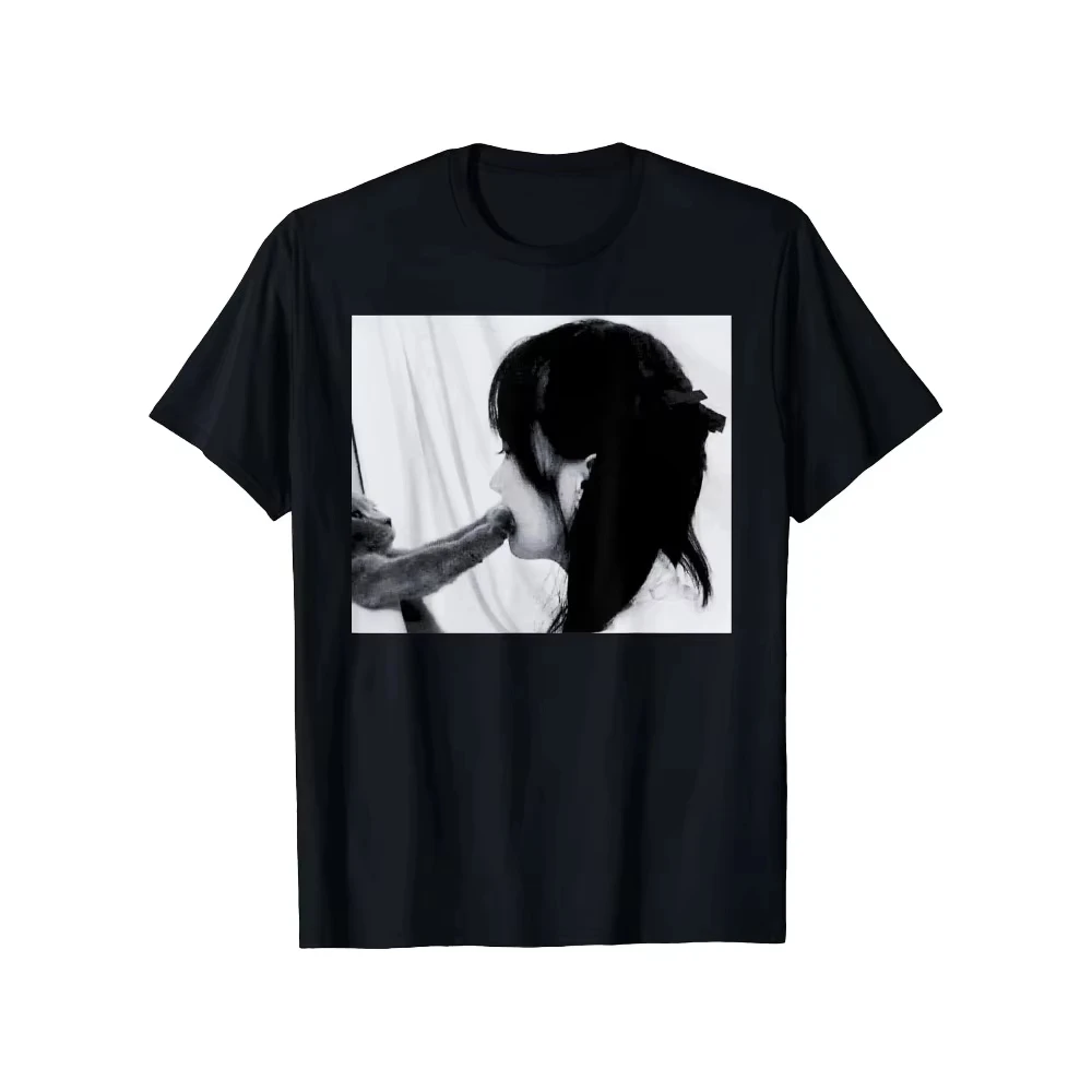 Camiseta Divertida con Estampado de Gato, Diseño de Gato 'Corazón Sucio', Fondo Negro con Patrón de Gato Blanco, Es Lo Mejor