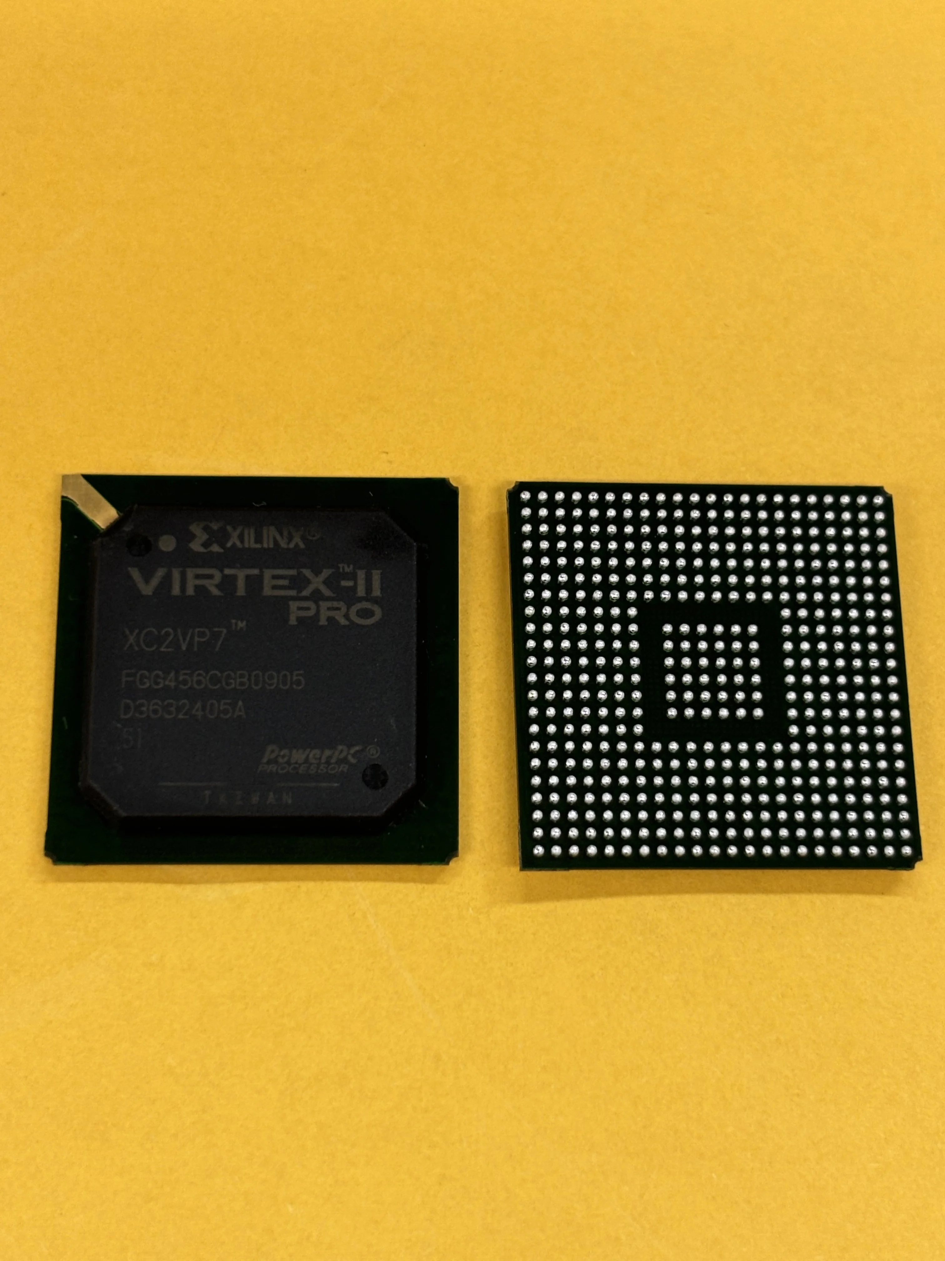 

Новый XC2VP7-5FGG456I XC2VP7FGG456 посылка BGA оригинальный запас