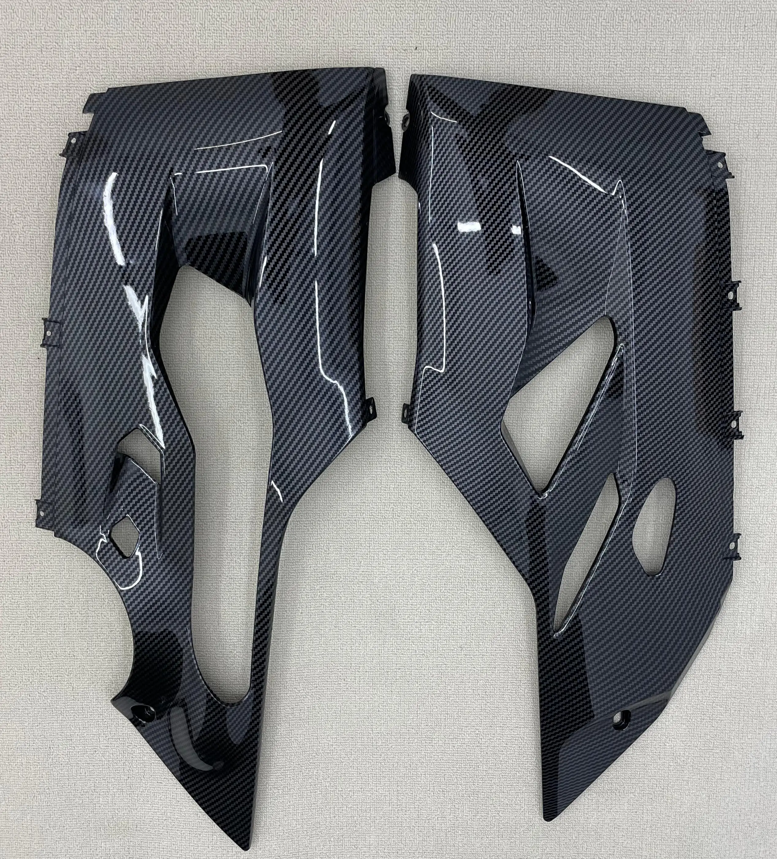 Carenatura moto Ducati Panigale 959/1299/V2 2015 2016 2017 2018 2019 Piastra sottopelo vernice in fibra di carbonio