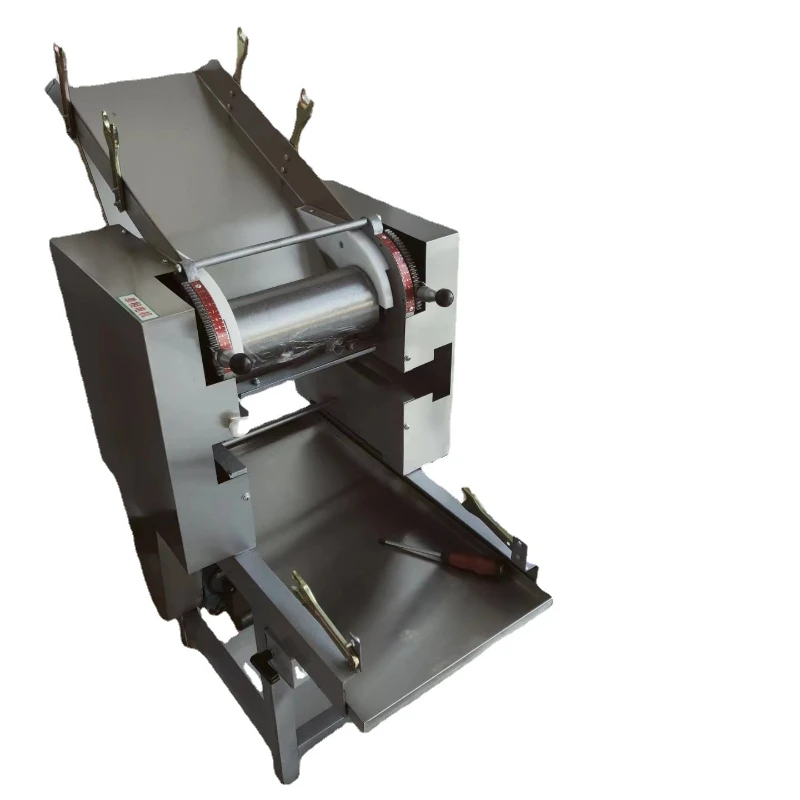 

Noodle machine Commercial automatic noodle press, multi-functional kneading and cutting machine Large