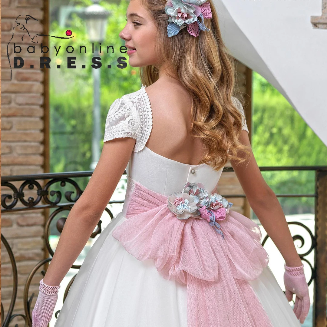 

BABYONLINE Customzied Communion Dress EcruEmbroidery Cap Sleeve with Voluminous Ruffles Bohemian Gown Long kirt to the Floor Kid