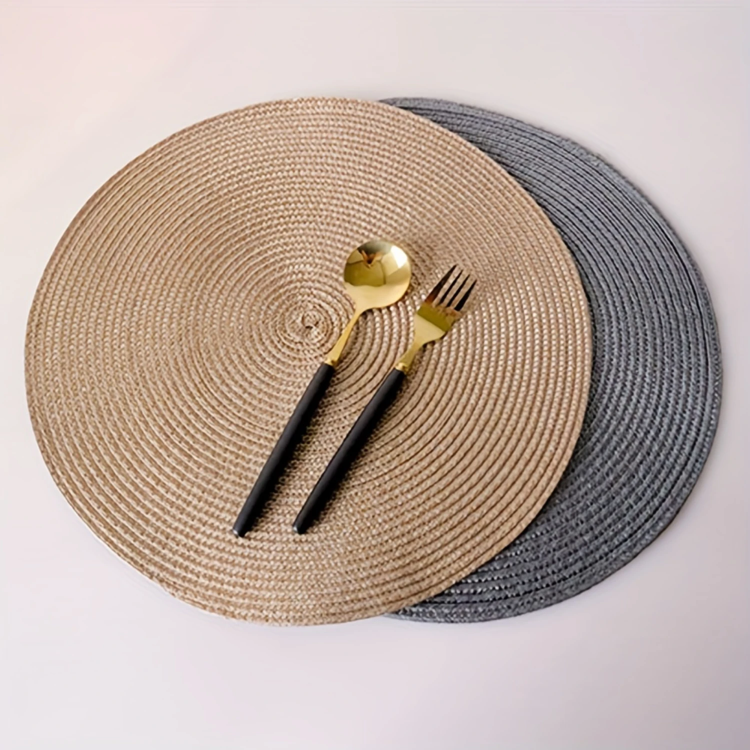 Round Placemats Set of 6, Non-Slip Place Mats, Washable Table Mats for Dining Table, 13.58in