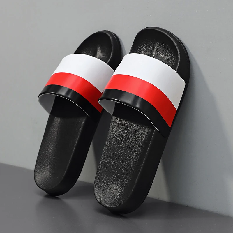 Fashion Men's and Women's Slippers Soft-Soled Indoor Slippers Men's EVA Light Sole Beach Sandals Men's Summer Garden Slippers 48