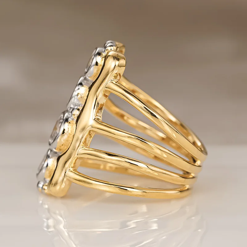 2026 New Heavy Industry Wide Sided Geometric Hollow Two Tone Ring Attends Banquet Trendy Inlaid Zircon Accessories