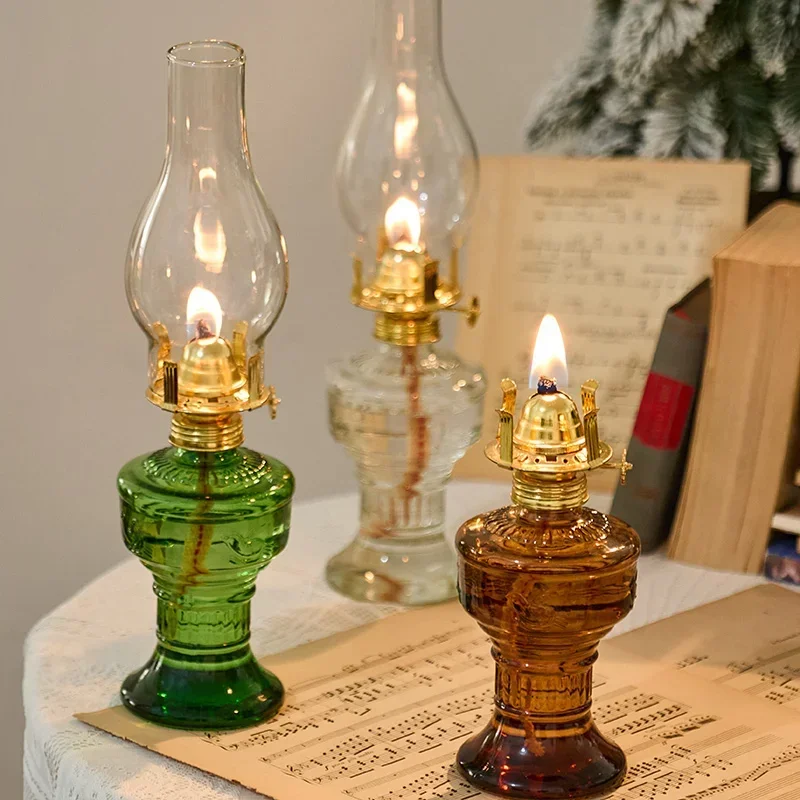 Retro glass oil lamp Old-fashioned nostalgic kerosene lamp Home lighting Atmosphere decoration Folklore ornaments Photography