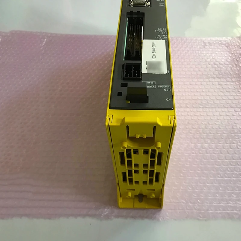 A02B-0309-C001 A02B-0319-C001 Fanuc I/O Unit