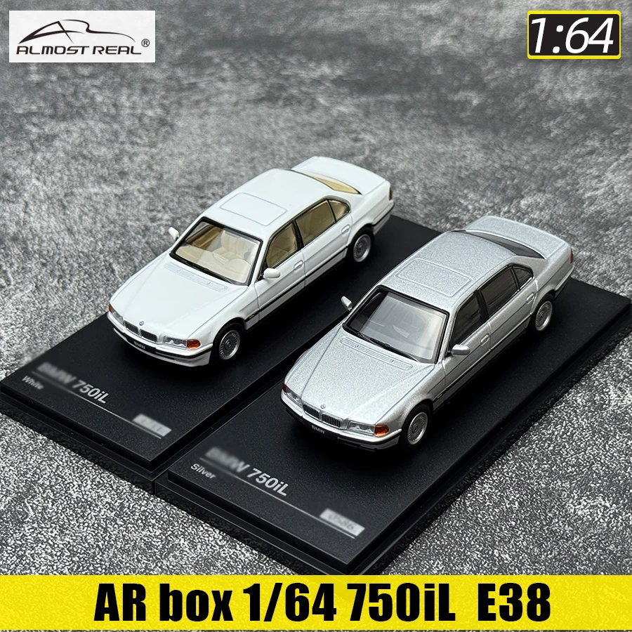 Caja AR modelo fundido a presión escala 1/64 nuevo 750iL (E38) adorno estático negro colección de regalos navideños