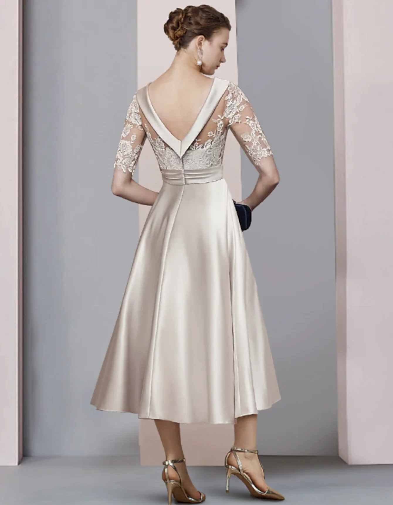 A-Line Mother of the Bride Dress Scoop Neck Tea Length Satin Lace Half Sleeve with Ruched Appliques