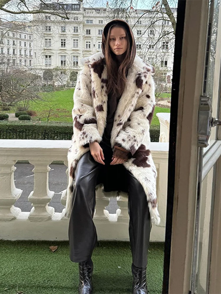 2024 Chic Leopard Spotted Faux Fur Long Coatสําหรับผู้หญิงElegant Fluffy Plush Thicken Warm Lapel Overcoatฤดูหนาวแฟชั่นOuterwear