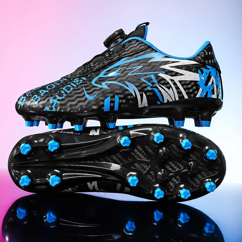 

Пара детских футбольных бутс с надежным сцеплением с поверхностью, противоскользящими и износостойкими свойствами, модель MZ-888.