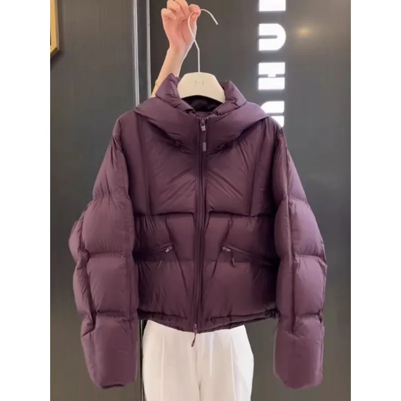 Outcoat corto morado con capucha y cremallera, chaqueta acolchada de algodón para mujer, invierno con espalda descubierta, estilo de gama alta, Top acolchado de algodón ligero y cálido