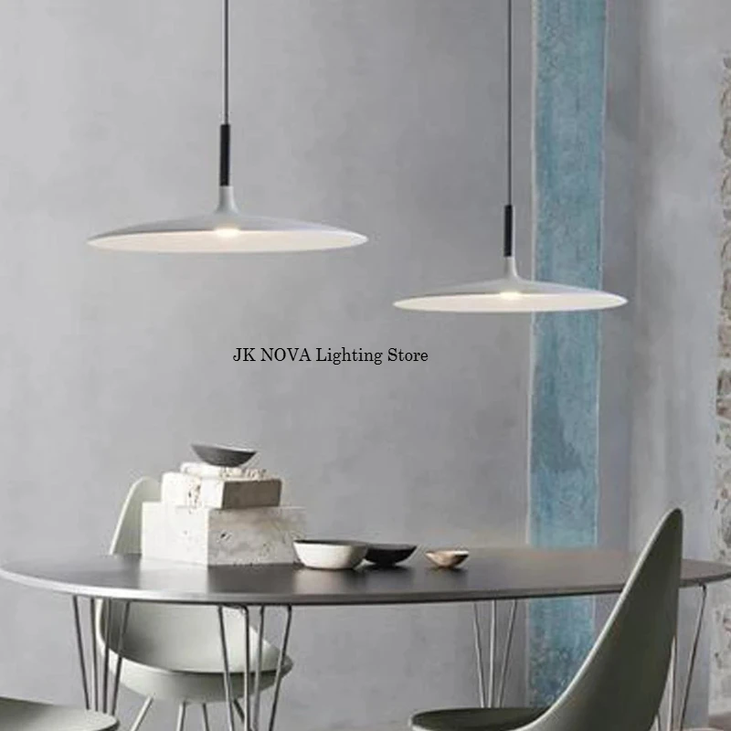 Postmodern Restaurant UFO Pendant Light Living Room Industrial Style Minimalist Designer Pendant Light