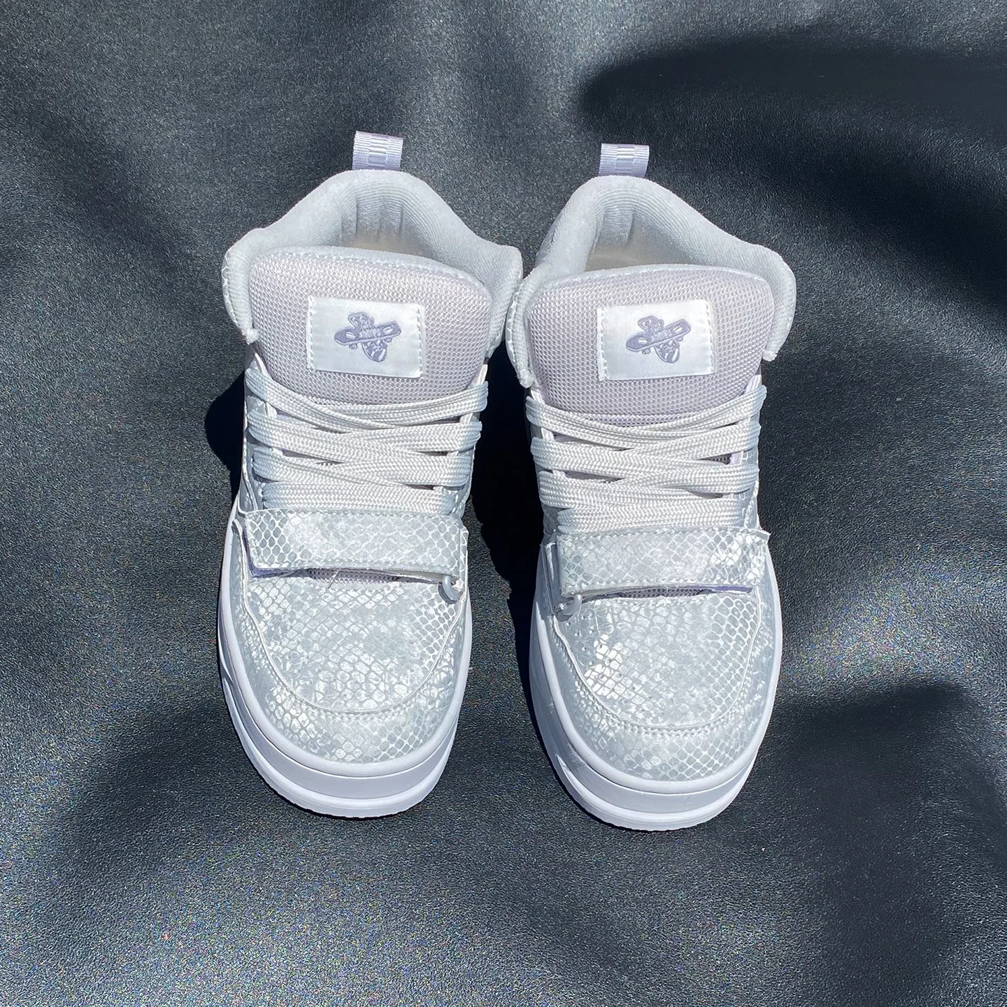 Gray High-Top Shoes for Men, Large Size Men's Shoes, Thick-Soled Shoes, Breathable and Wear-Resistant, Versatile Couple's Sneakers, Height-Increasing Sneakers, Unisex Model