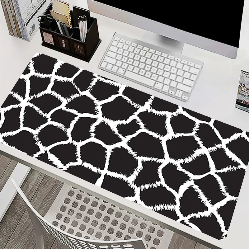 Office Mouse Pad Leopard Print Pattern Big Size Laptop Desk Mat Non-Slip Gamer Keyboard Pad Gaming Extended Mousepad Easy Clean