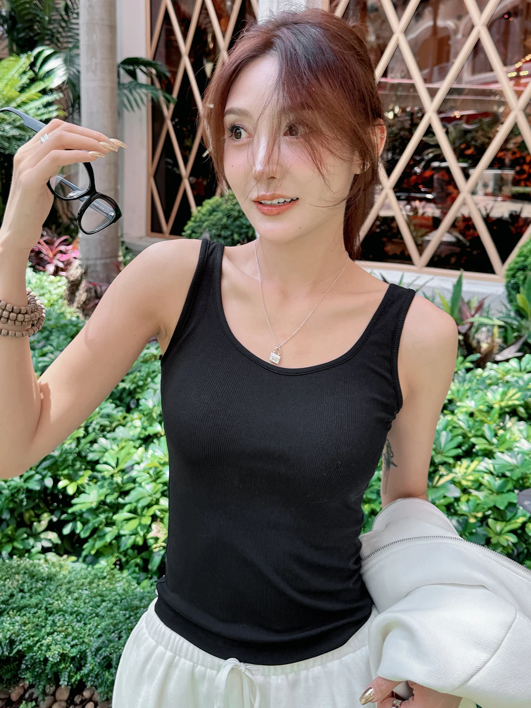 

Li uo MPBY Sensual Knitted Tank Top Women's Slim Fit Strapl Vest mat Design Faionable Summer Outerwear