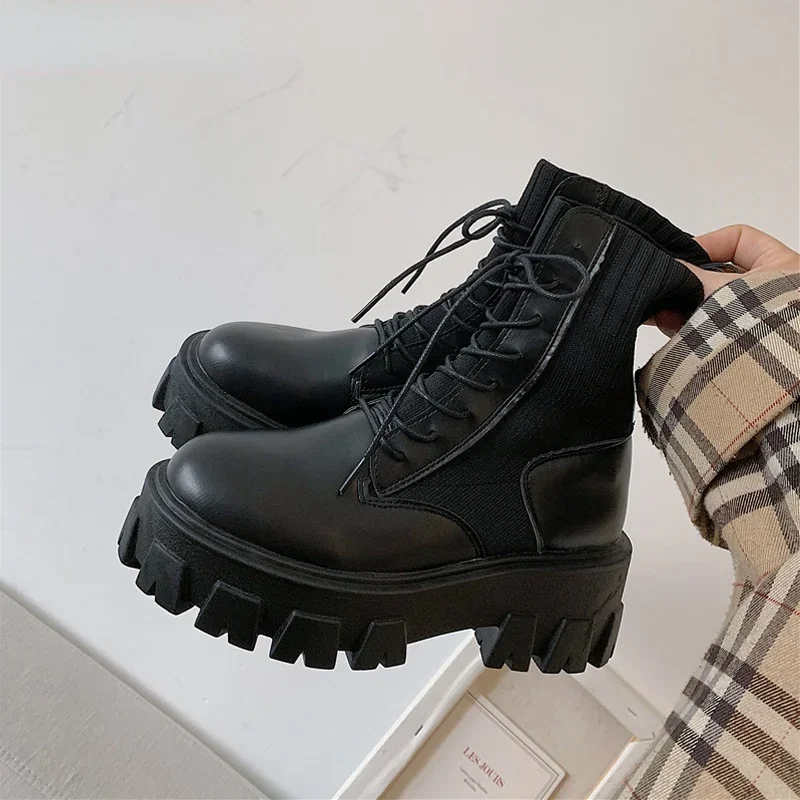 Ankle Boots Patent Leather Boots for Women Lace Up Platform Boots Women Autumn Winter Keep Warm Non-slip Short Booties Ladies