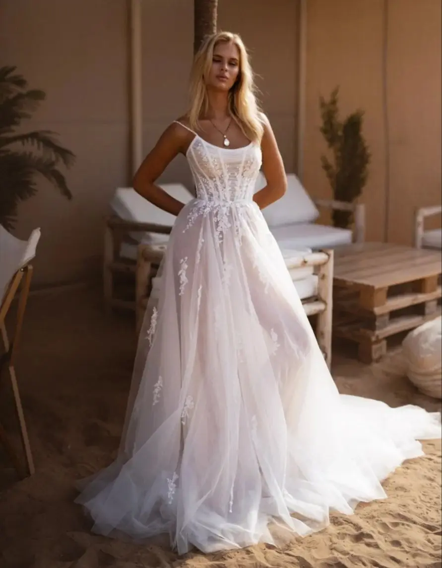 

Simple Ivory A Line Wedding Dresses Lace Appliques Sleeveless Bridal Gowns Sexy Sweep Train Customized Vestidos De Mariee