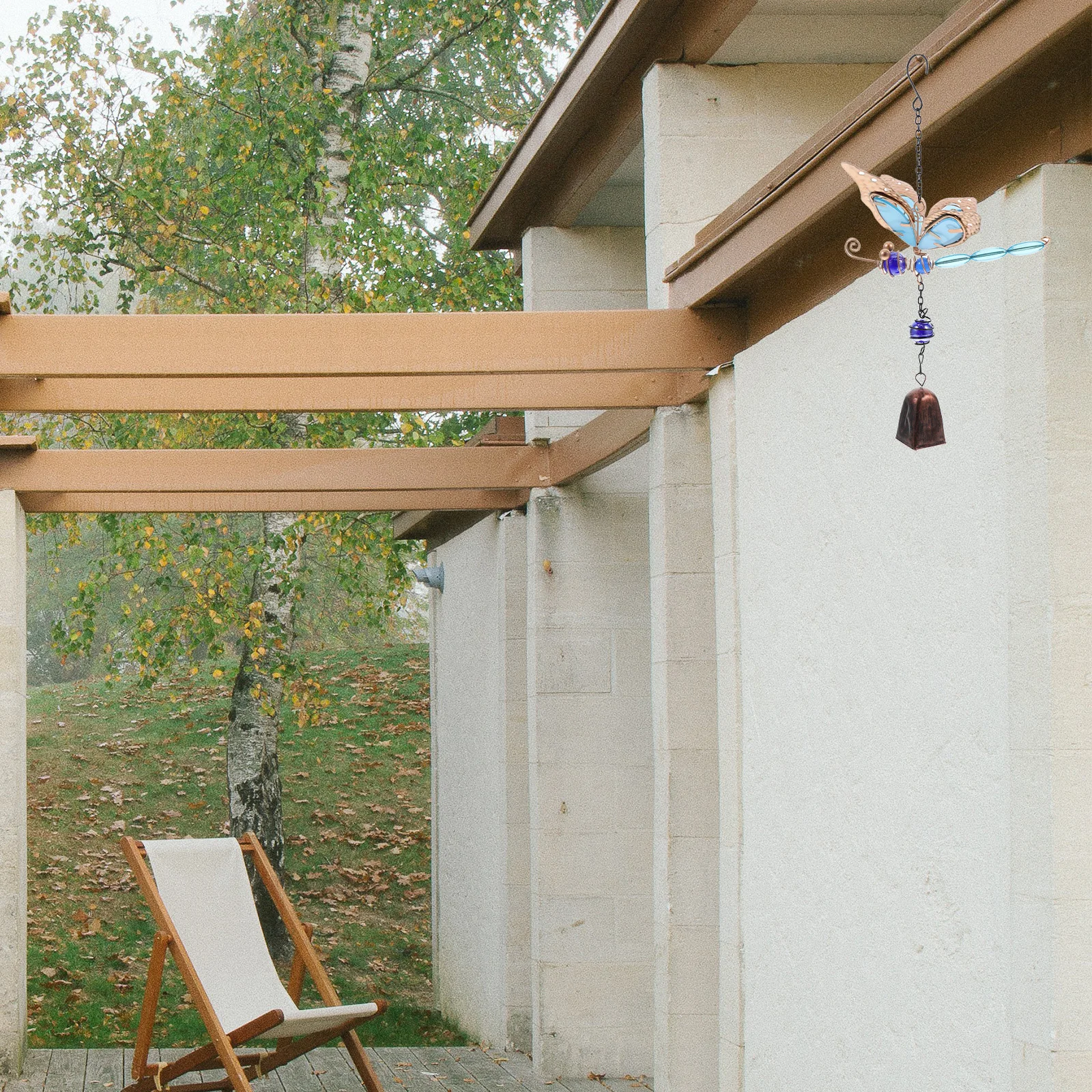 

Metal Dragonfly Wind Chime with Glow in The Dark Wings Garden Decoration Hanging Bell for Outdoor Patio Yard Indoor Window