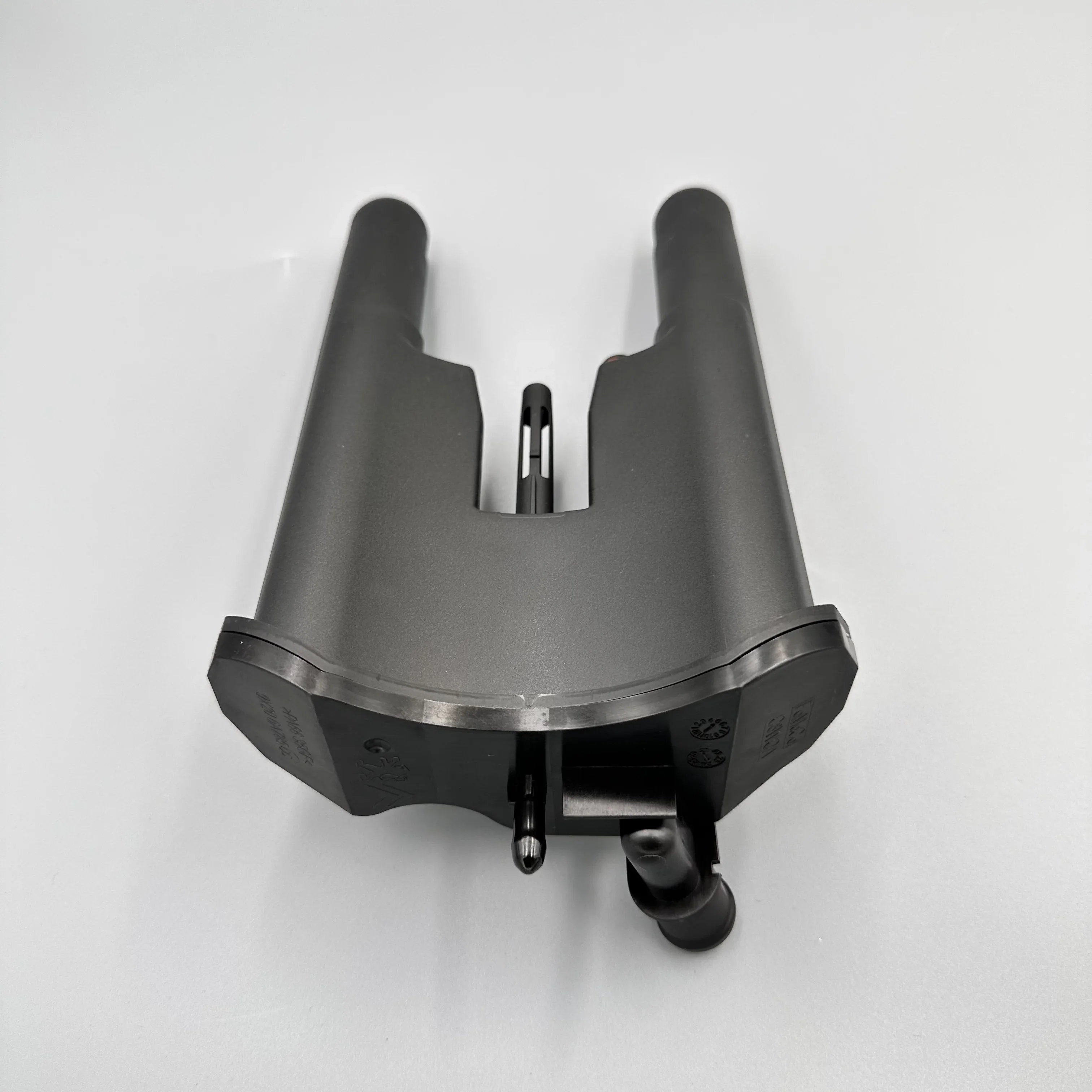 

Auto Diesel Engine Parts Oil Separator Fit For Land Rover Range Rover Sport LR054999 LR013287 JDE9860 JDE36147