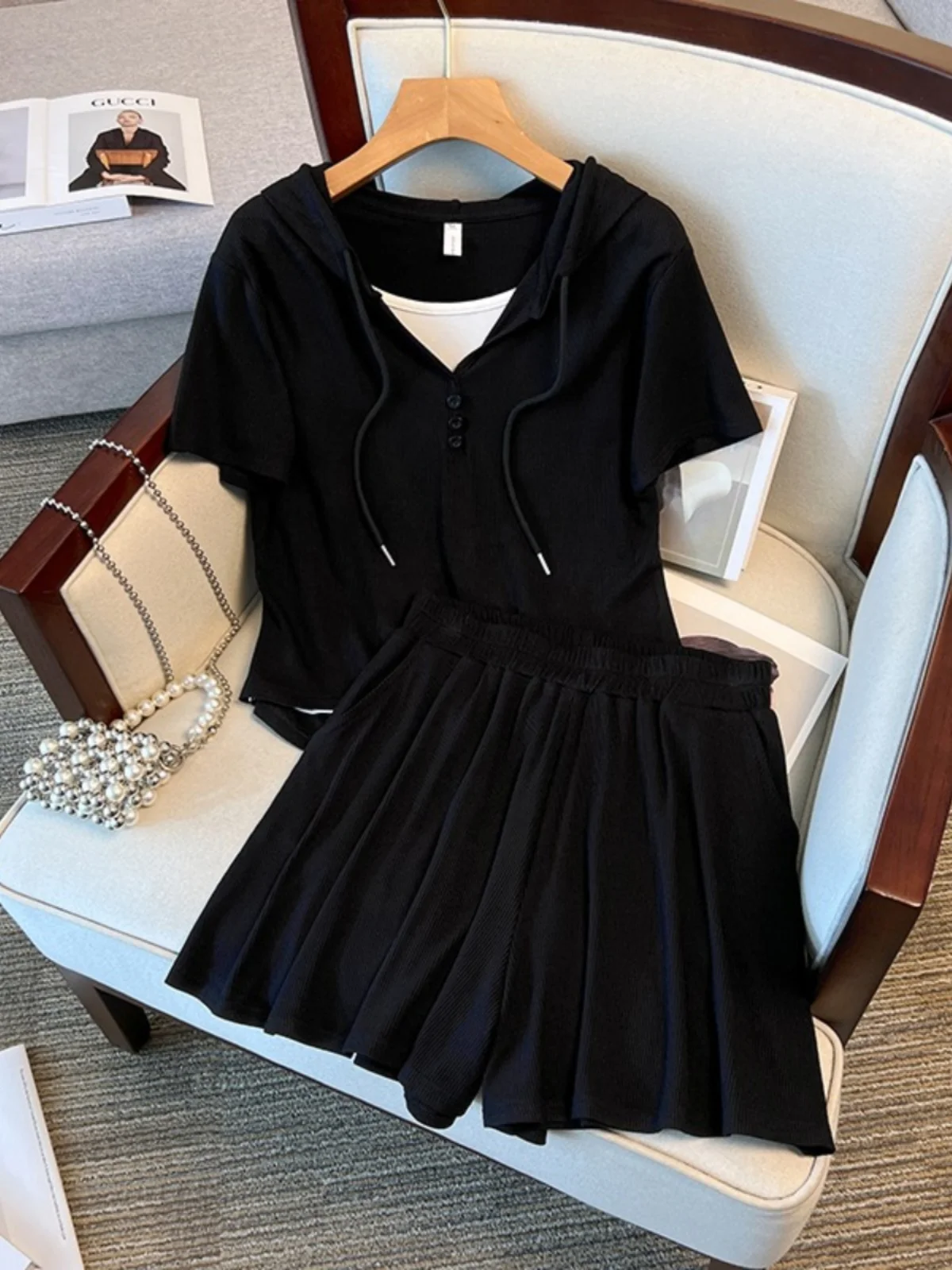

plus Size Women's Slimming Short Sleeve Hoodie T-Shirt And Wide Leg Short Pants Set Summer Fashion Casual Korean Style Ensemble