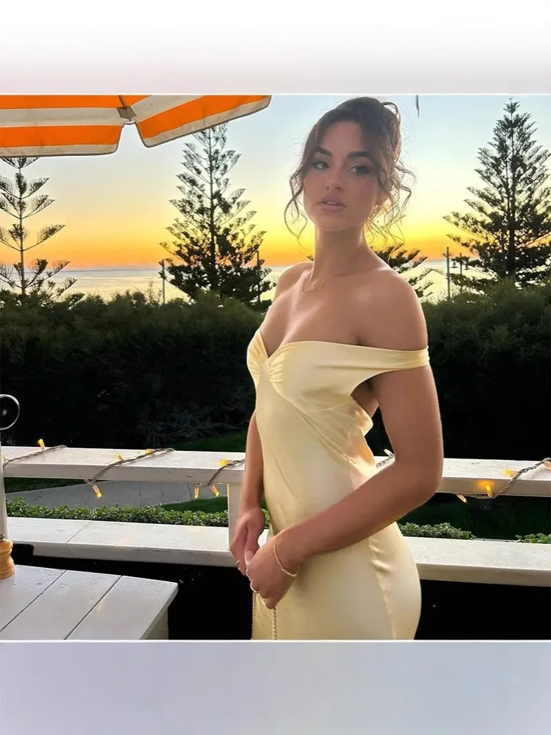 Moda sexy de uma comprimento sem alças saia longa de cetim amarelo com temperamento de fenda e vestido de noite elegante para vestido feminino