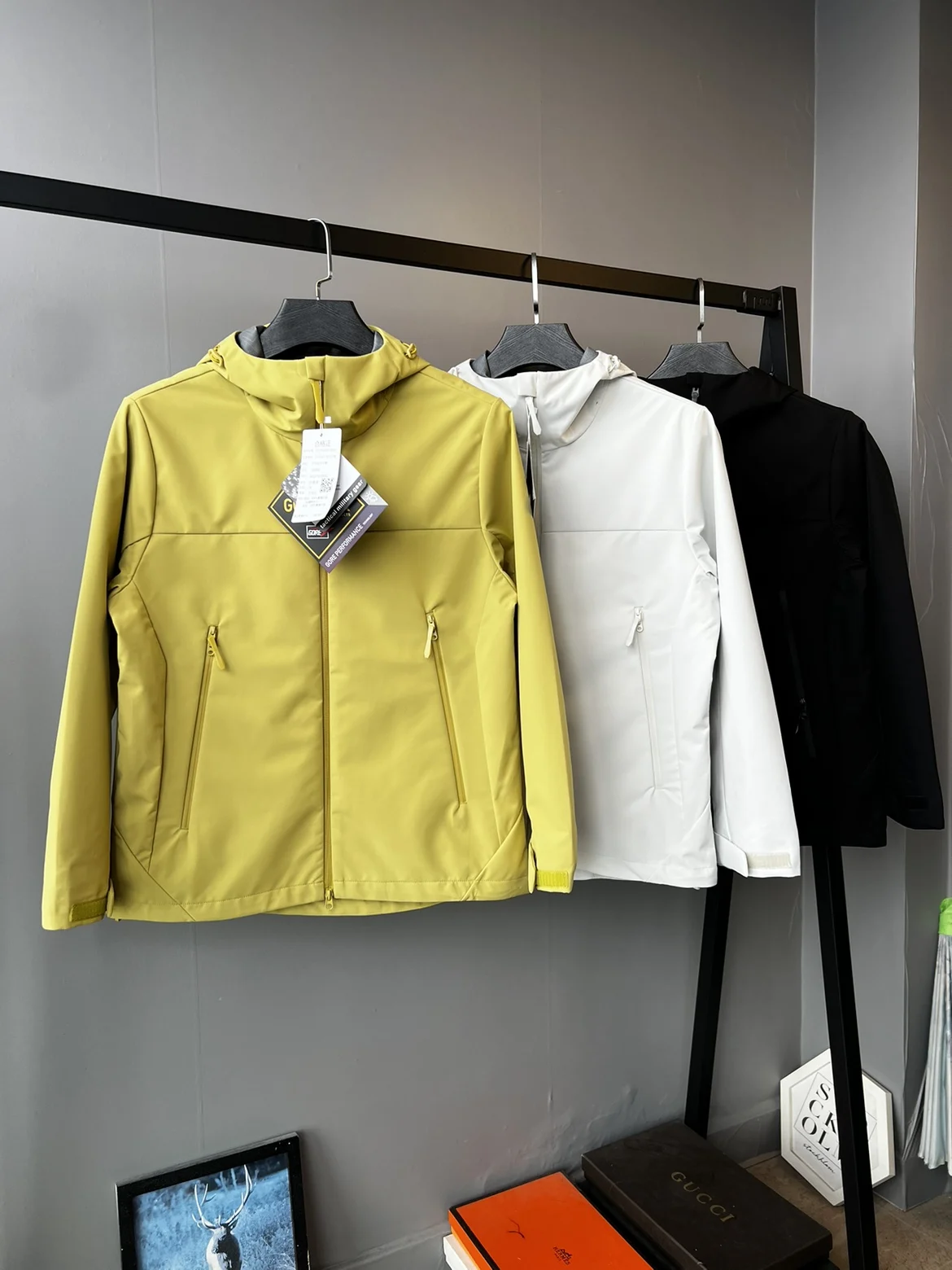 

Men's Outdoor Climbing Cycling Spring Autumn Soft ell Jaet Zipper Hooded Breathable Windproof Outerwear Faion Urban Sle