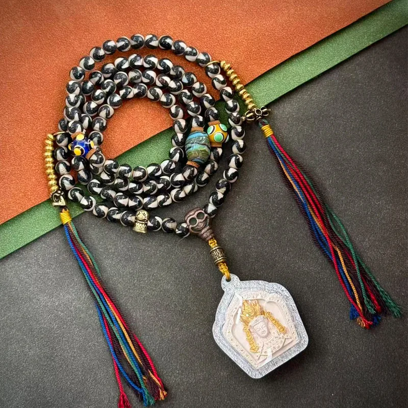

Tibetan-Style Cultural Artifact: Jowo Buddha Incense Ash Chakra Buddha Pendant Agate Tiger's Tooth Tianzu Necklace Copper A-Dai