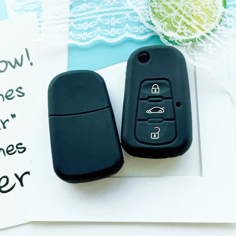 حافظة مفاتيح السيارة عن بعد لـ MG MG3 MG5 MG6 MG7 GT GS For Roewe 350 360 750 W5 3 أزرار قابلة للطي واقي غطاء مفاتيح ملحقات السيارة