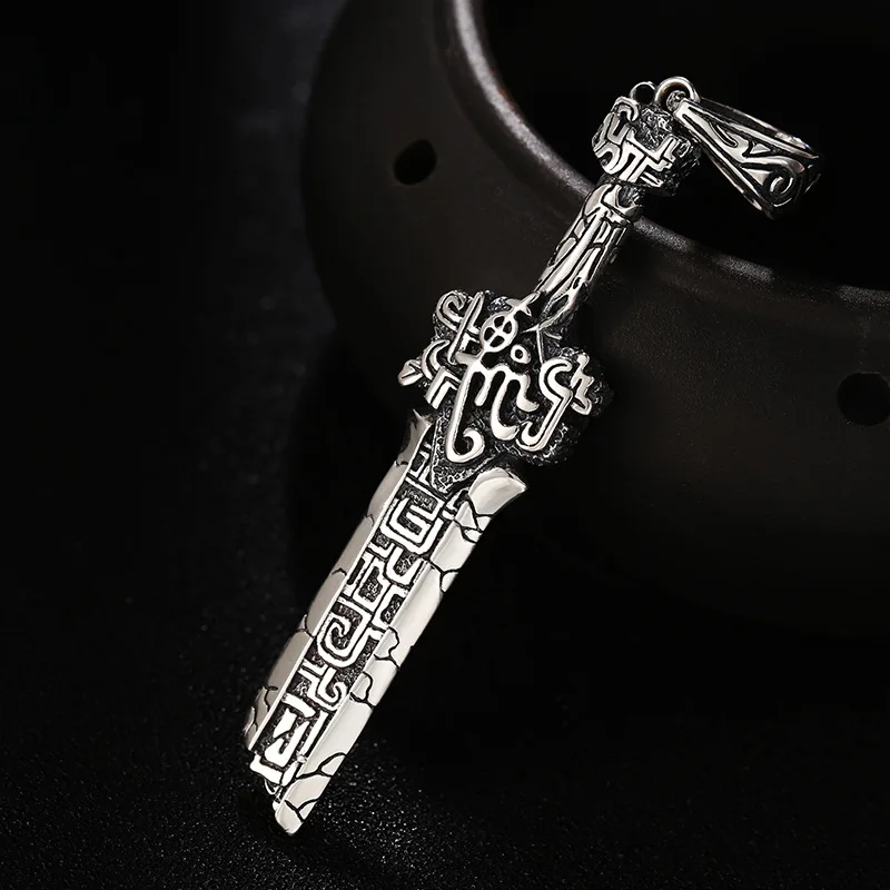 Trendy and domineering beast gluttonous broken sword pendant 925 Thai silver retro exquisite necklace party jewelry gift