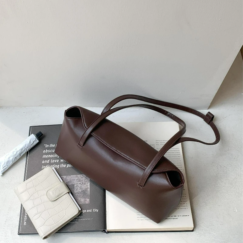 

New Fashion Simple Versatile Shoulder Bag for Women Vintage Handle Bags Daily Commute Casual and Textured Style Storage Bag