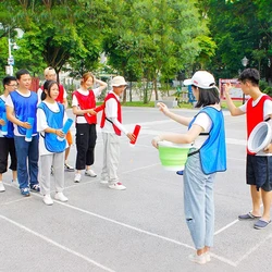 Giochi di squadra giocattoli sportivi all'aperto per bambini adulti Kid Teen giochi al coperto tubo tondo cattura palla rimbalzante gioco divertente all'aperto sensoriale