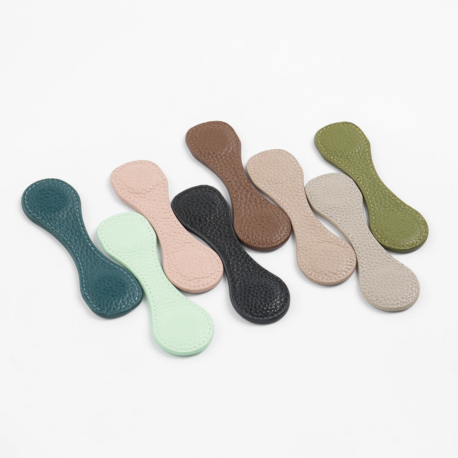 Moterm Pebbled Grain Leather New Style Asymmetric Magnetic Clip Durable Planner Accessory Strong Magnetic Clip Bookmark