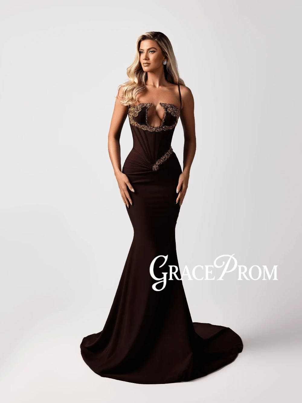 Sexy Abendkleid mit Spaghettiträgern und Ausschnitten, mit Perlen besetzt, schmal geschnitten, maßgeschneidertes Ballkleid, plissiert, charmante Damen-Party-Cocktailkleidung