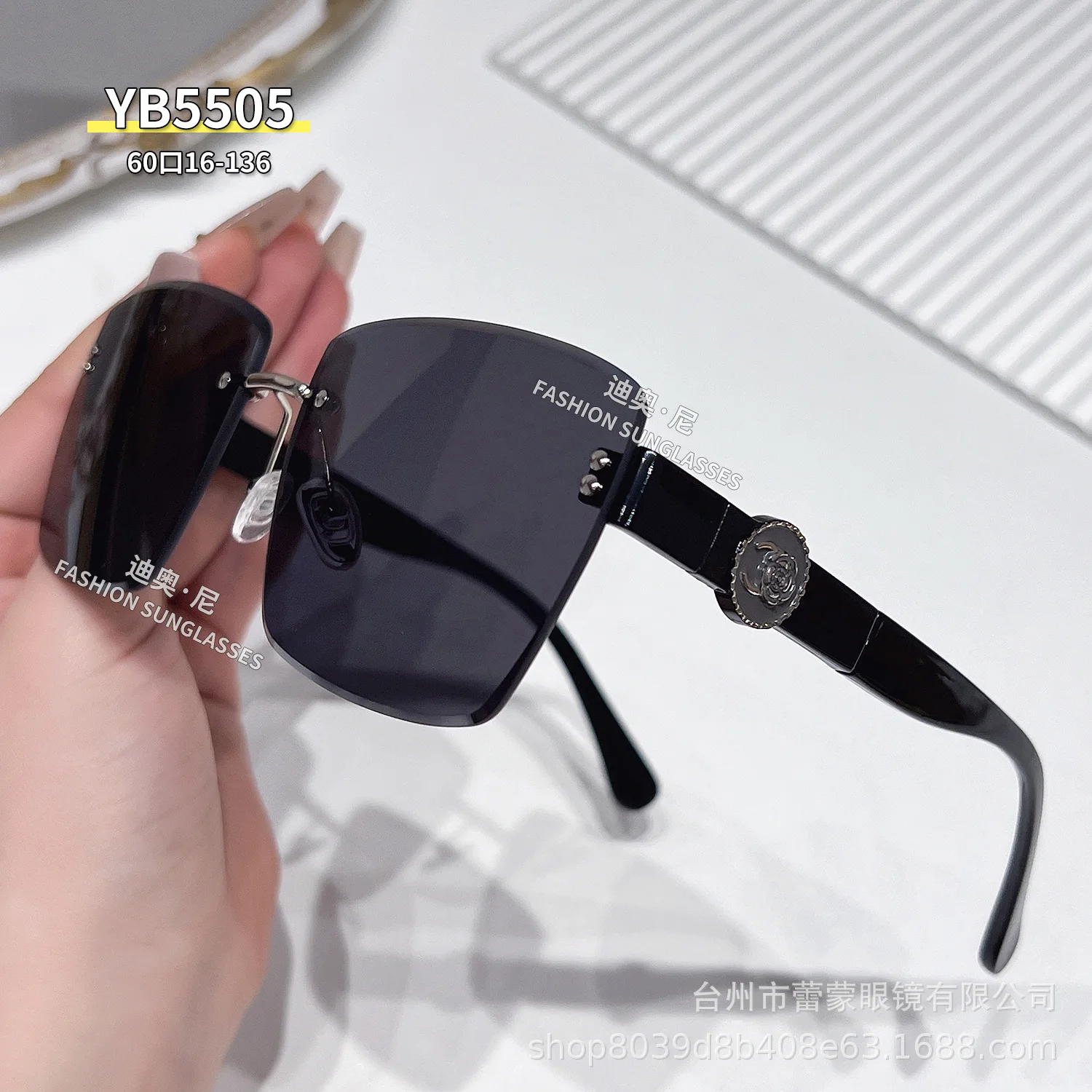 نظارات شمسية بدون إطار بتصميم كريستالي، نظارات Luxe Minimalist Fashion عالية الجودة وخفيفة الوزن وأنيقة