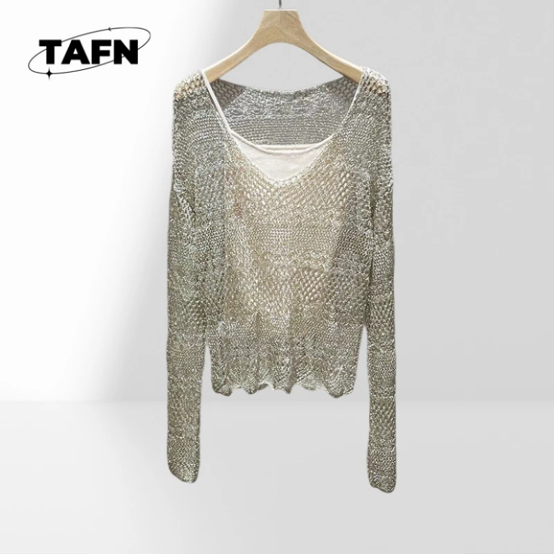 

Simple Advanced Texture Trendy and Beautiful Trendy Patterned Knit Sweater for Men, Perfect for Casual Outings AE626