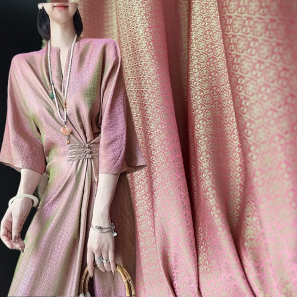 Pink Green Light Gr…