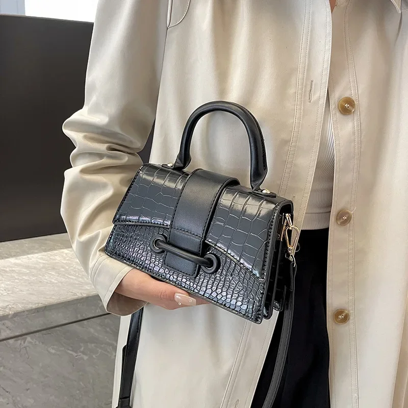 2023 NewTrendyandFashionableWomen's Bags, Exquisite and Versatile Crossbody Bags, High-quality Casual Handheld Small Square Bags