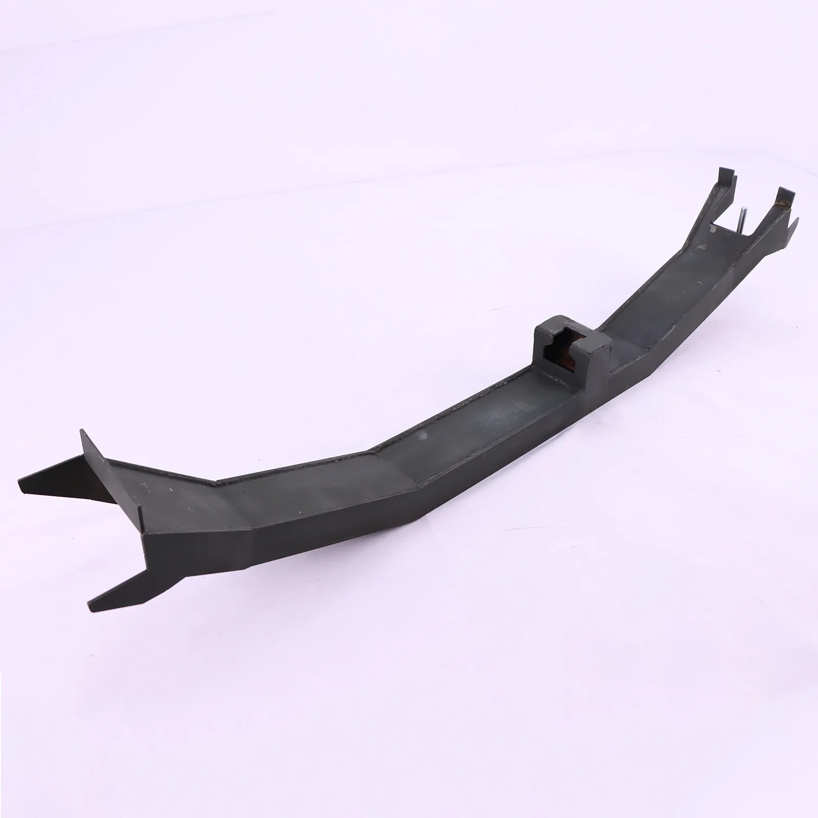 خزان الوقود الأمامي Crossmember مناسب لـ 2007-2014 تشيفي سيلفرادو جي إم سي سييرا 1500New