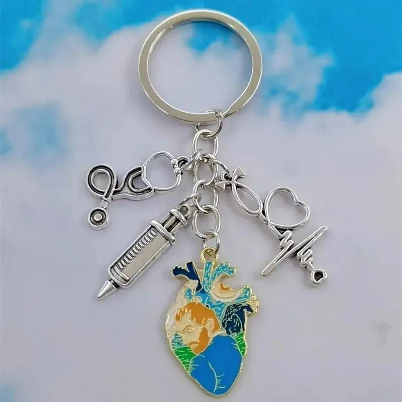 Alloy Heart Lung Pendant Keychain  Anatomy Keychain Doctor Nurse Bag Chain Jewelry Gifts Decoration