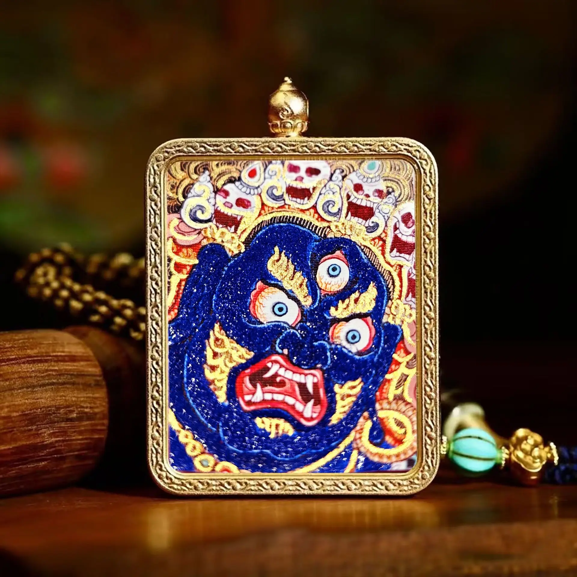 لوحة Regong التبتية Tangka الأساسية الصباغ المعدنية الطبيعية عالية الوضوح الرمال المعدنية رسمت باليد صورة الذهب لـ Wuye