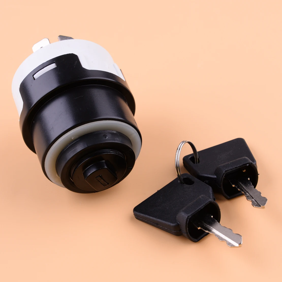 

Tractor Starter Ignition Switch with 2 Keys Fit for IH IHC Deutz Fendt Baumaschinen 1000184001 05766813